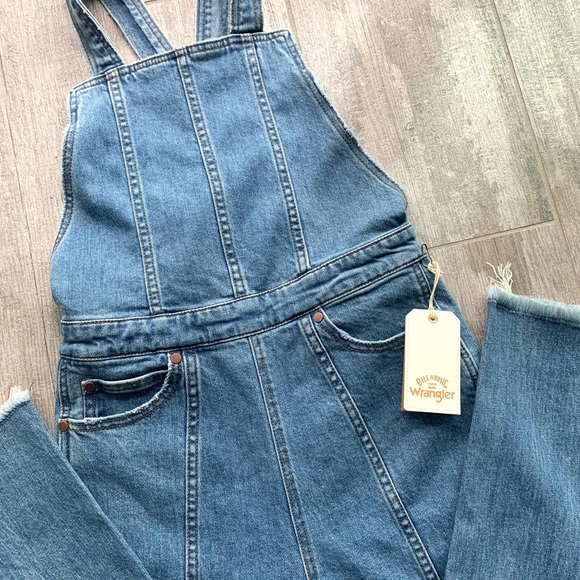 π₯π₯BILLABONG - WESTERN SUN JUMPSUITπ₯π₯ - Picture 7 of 12